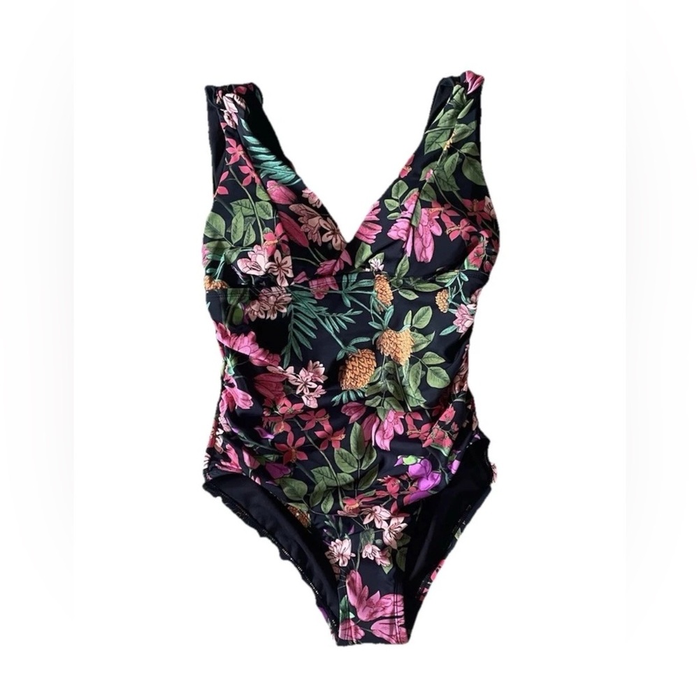 Time & Tru NWT Women’s Slimming Silhouette 1 Piece Swimsuit M 8/10 Floral